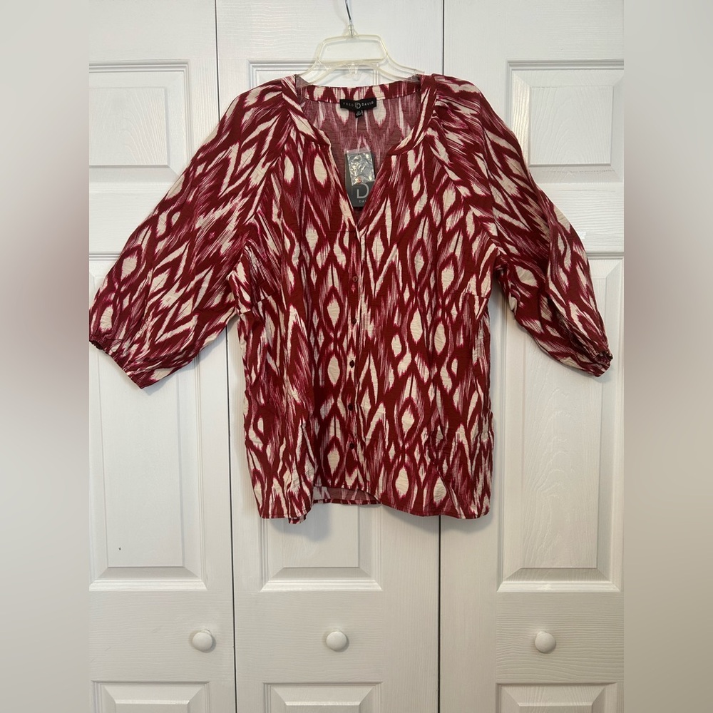 Fred David Elegant Woman’s Top